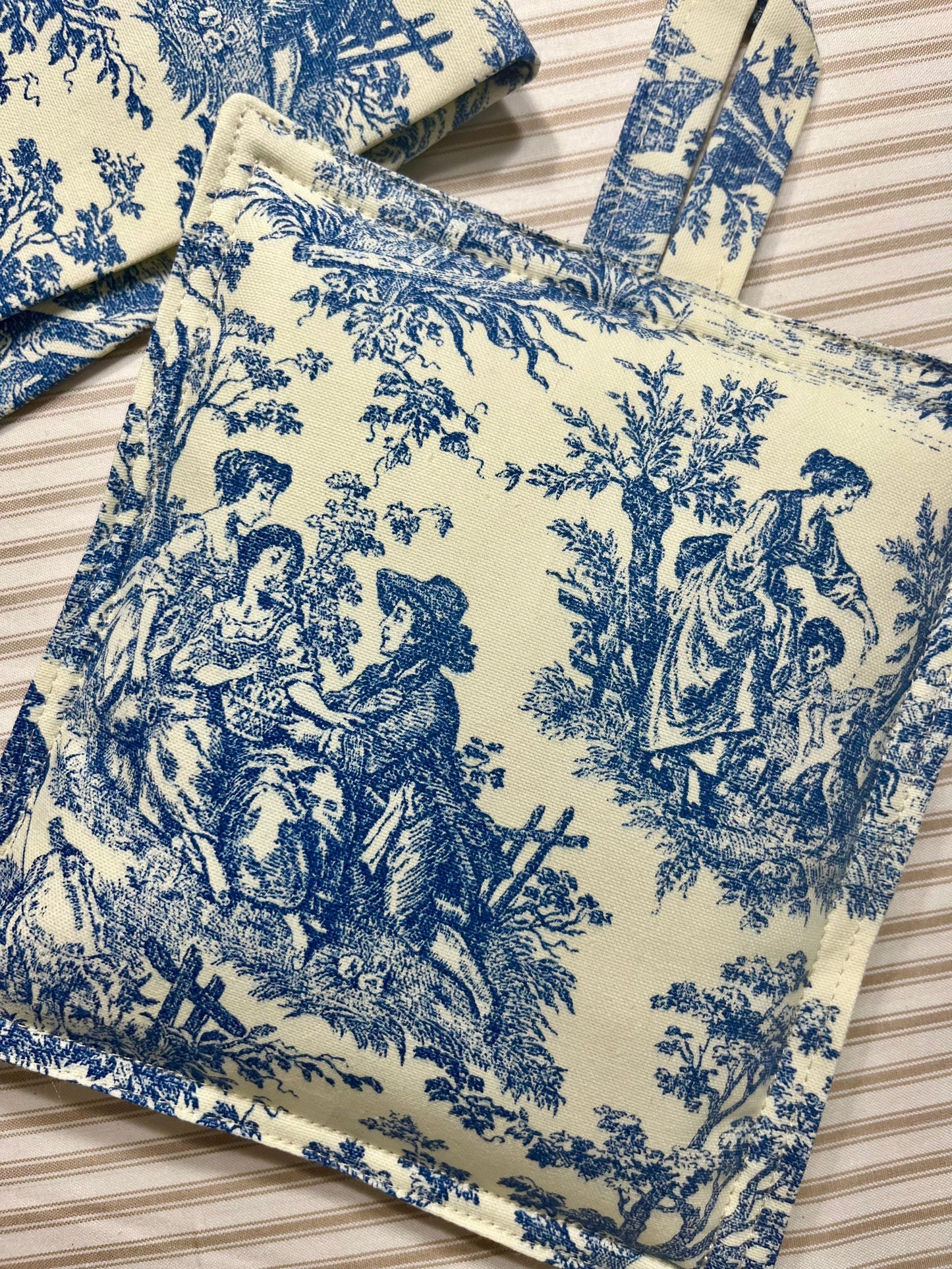 Blue Cream Toile Potholder